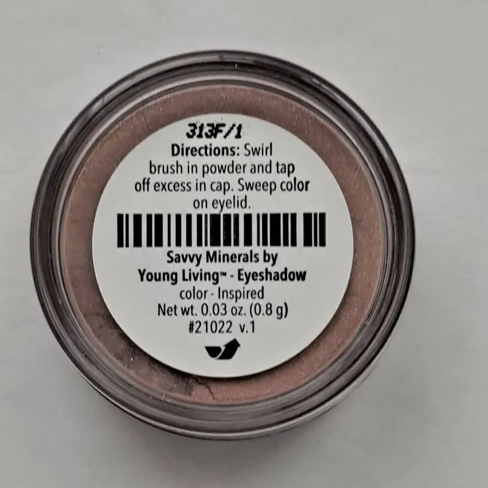 Savvy minerals eyeshadow by Young living Nwot‎